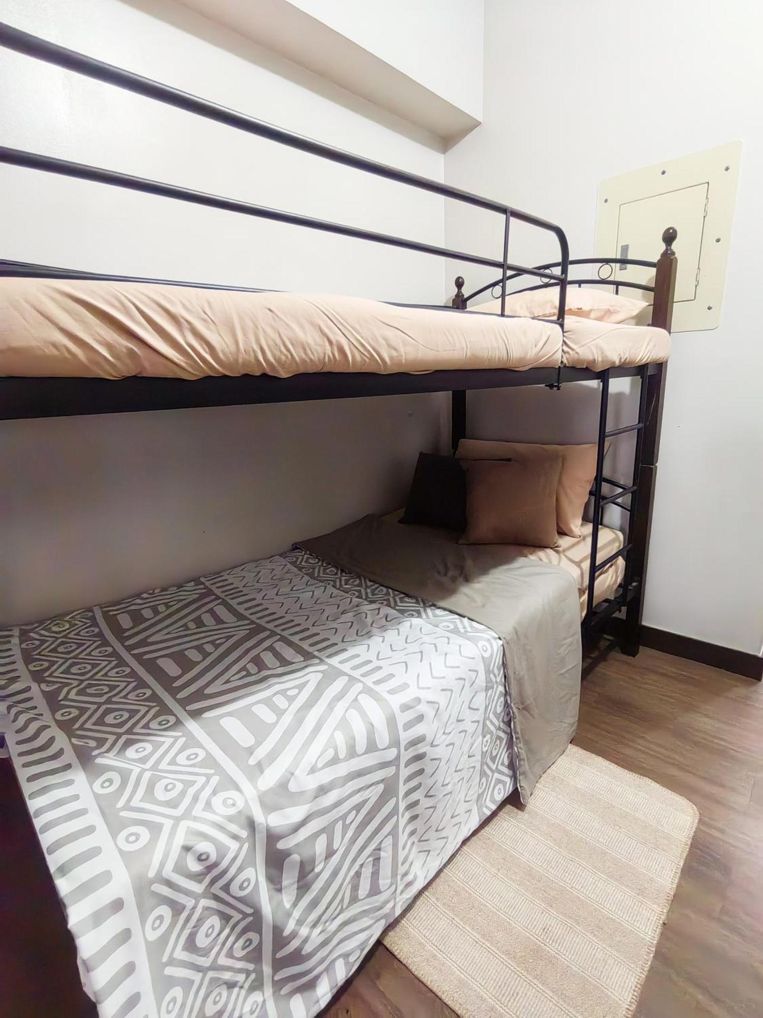 La Verti Residences Staycation Manila Esterno foto