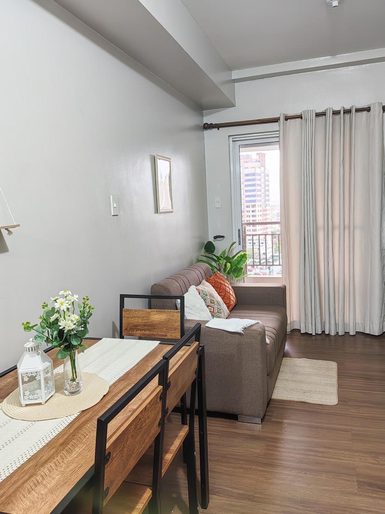 La Verti Residences Staycation Manila Esterno foto